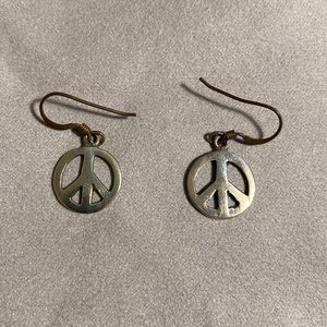Vintage Sterling Silver. Peace sign earrings. Lety G 925.